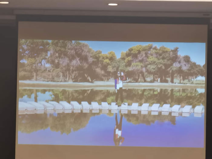 綿陽(yáng)中旅行假日旅行社舉行胡楊林、南疆專列推薦會(huì)